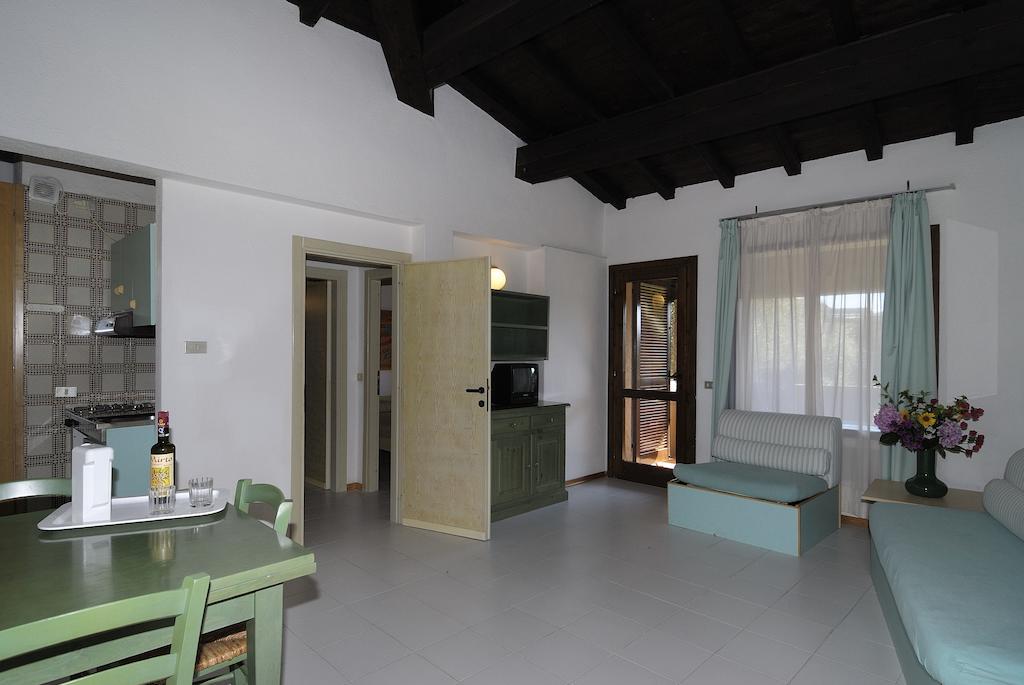 Residence Portorotondo Tre Porto Rotondo Oda fotoğraf